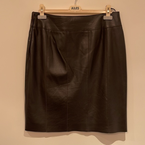 Akris Punto leather skirt. Size 12. - Picture 2 of 3